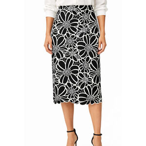Anthropologie Maeve Skirt Size 4 Black White Floral Cutwork Pencil Midi Zip EUC